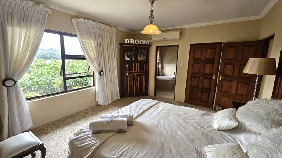 4 Bedroom Property for Sale in Birdwood Estate North West